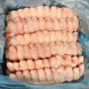 Cánh gà xếp lớp đông lạnh Adoro nhập khẩu Brazil